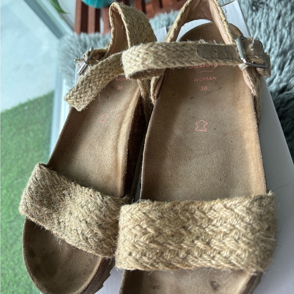 Seaside espadrille sandals with cork sole - Picture 4 of 5